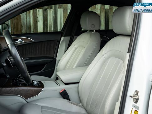 Used 2018 Audi S6 Prestige w/ Prestige Package image 11