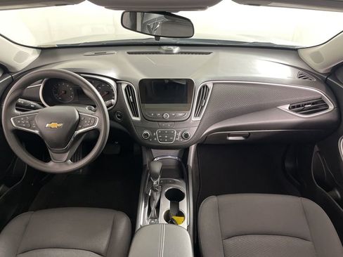 Used 2024 Chevrolet Malibu LT FWD image 18