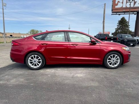 Used 2020 Ford Fusion SE FWD image 37
