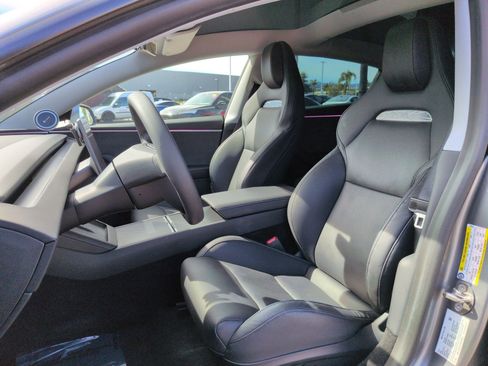 Used 2024 Tesla Model 3 Performance image 16