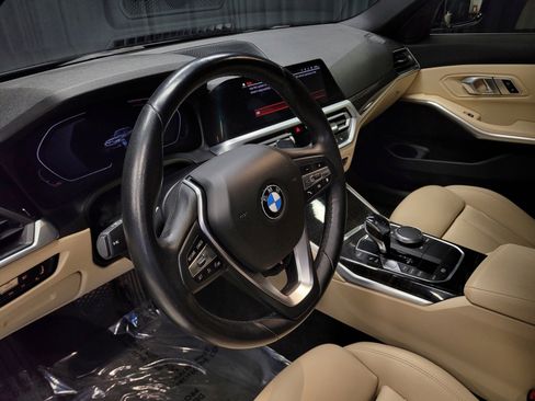 Used 2019 BMW 330i xDrive Sedan w/ Convenience Package image 18