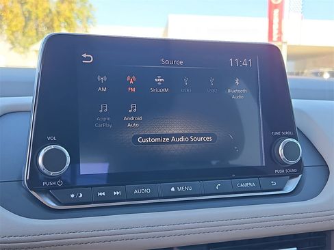 Used 2025 Nissan Rogue SV image 23