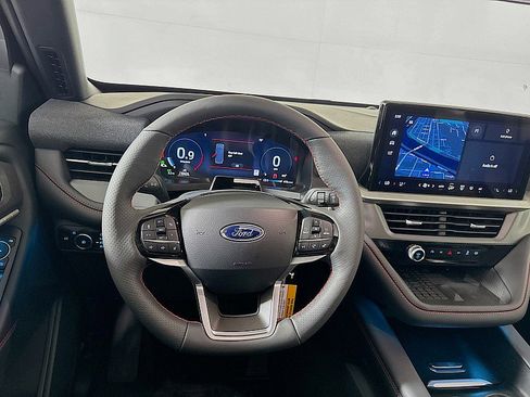 New 2025 Ford Explorer ST-Line w/ Premium Package image 25