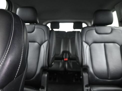 Used 2023 Jeep Grand Cherokee L Limited AWD/4WD image 19