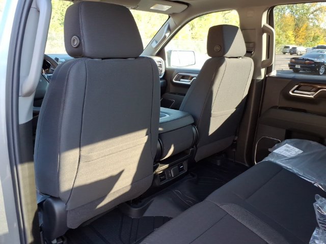 New 2026 Chevrolet Silverado 1500 RST AWD/4WD image 8