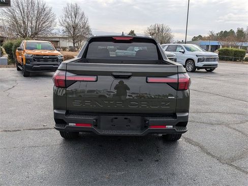 Used 2025 Hyundai Santa Cruz SEL image 4