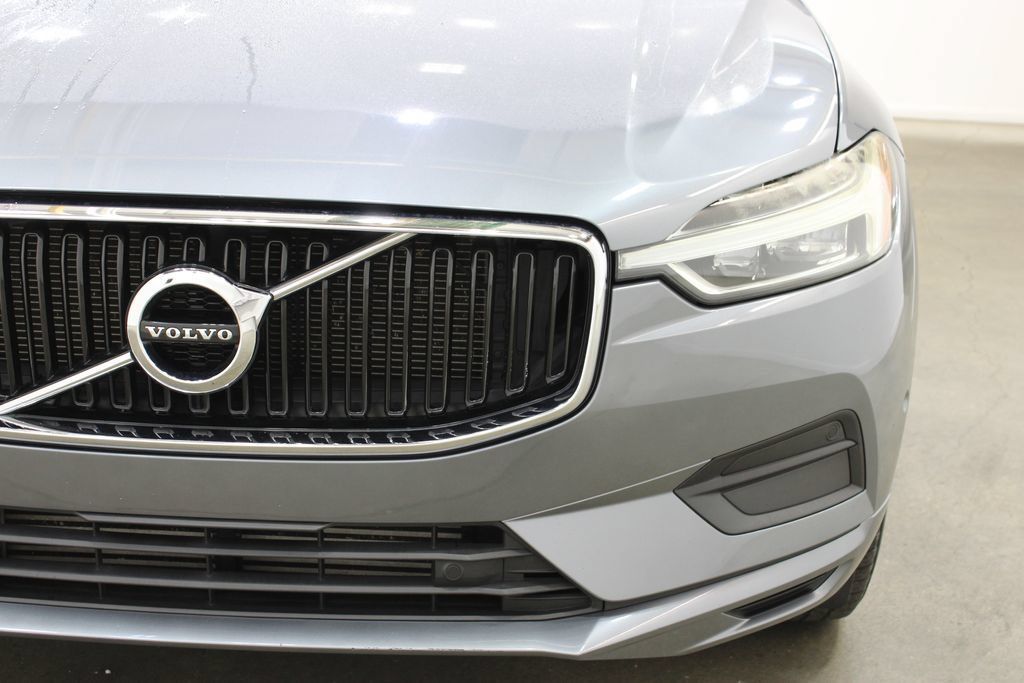 Used 2018 Volvo XC60 T6 Momentum w/ Convenience Package AWD/4WD image 8