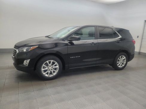 Used 2021 Chevrolet Equinox LT FWD image 2