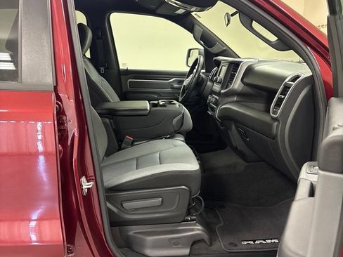 Used 2022 RAM 1500 Big Horn AWD/4WD image 22