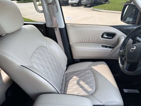 Used 2023 Nissan Armada Platinum w/ Captain's Chairs Package RWD image 14