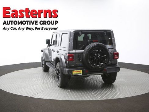 Used 2025 Jeep Wrangler Unlimited Sahara AWD/4WD image 65