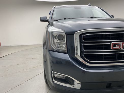 Used 2019 GMC Yukon XL SLT w/ Open Road Package AWD/4WD image 18