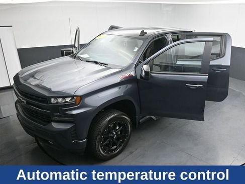 Used 2021 Chevrolet Silverado 1500 RST w/ Convenience Package II image 31