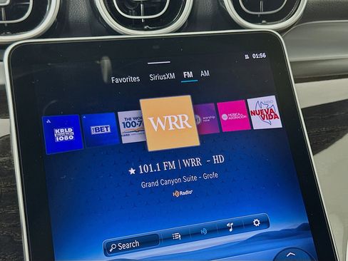 Used 2025 Mercedes-Benz GLC 300 image 15