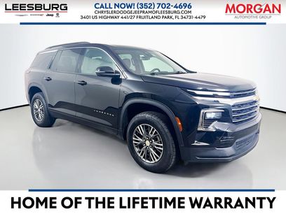 Used 2025 Chevrolet Traverse LT