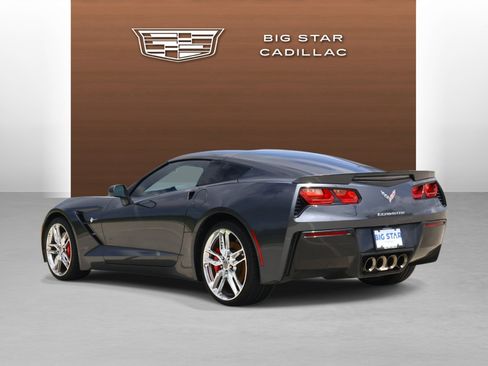 Used 2014 Chevrolet Corvette Stingray Coupe RWD image 3