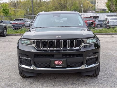 Used 2023 Jeep Grand Cherokee L Limited AWD/4WD image 12
