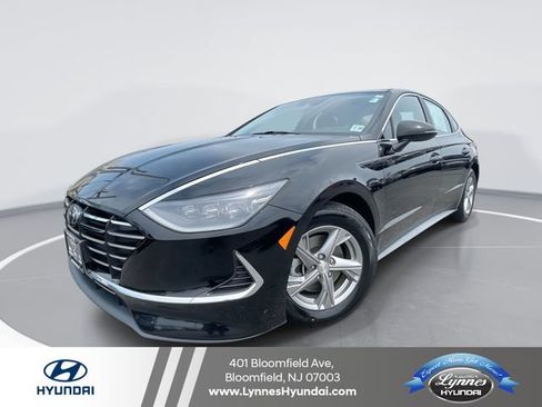 Used 2023 Hyundai Sonata SE w/ Preferred Accessory Package FWD image 1