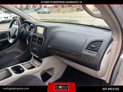 Used 2011 Dodge Grand Caravan Crew image 15