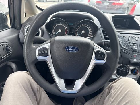 Used 2018 Ford Fiesta SE FWD image 13