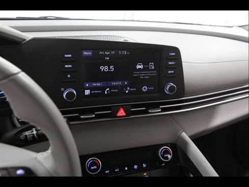 Certified 2025 Hyundai Elantra Sport FWD image 9