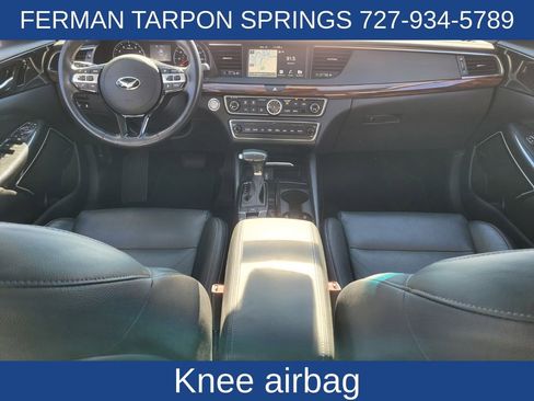 Used 2019 Kia Cadenza Technology image 17
