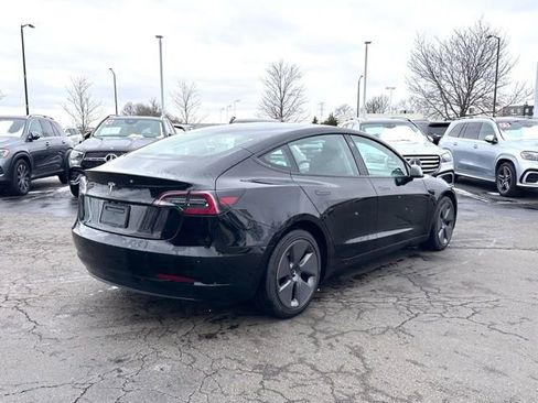 Used 2023 Tesla Model 3 Standard Range image 8