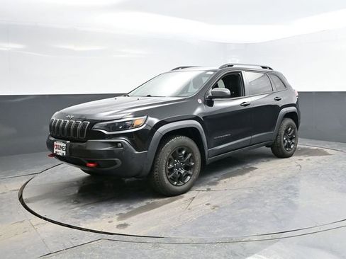 Used 2021 Jeep Cherokee Trailhawk w/ Premium Leather Package image 5