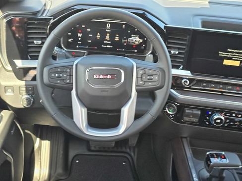 New 2026 GMC Sierra 1500 SLT AWD/4WD image 13