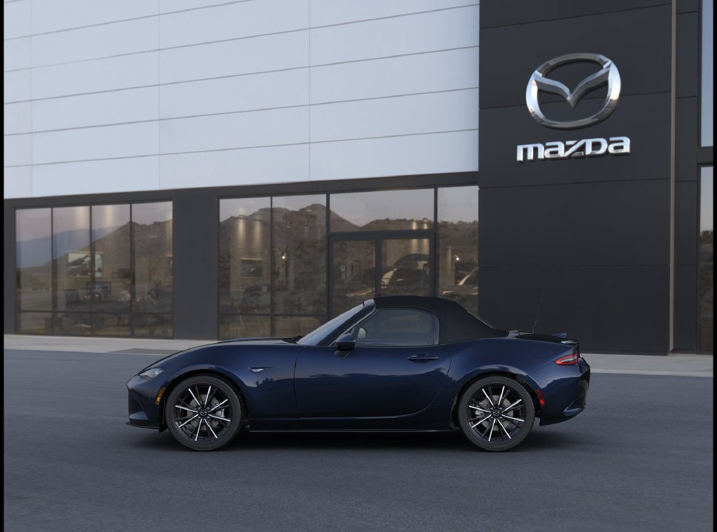 New 2026 MAZDA MX-5 Miata Grand Touring RWD image 3