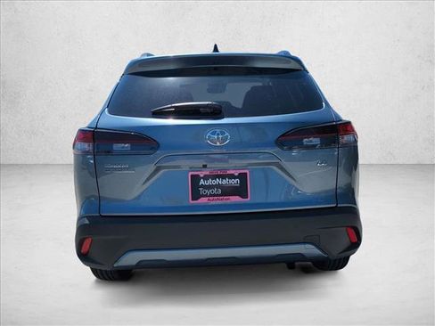 New 2026 Toyota Corolla Cross LE FWD image 8