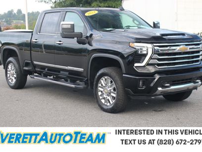 Used 2024 Chevrolet Silverado 3500 High Country w/ Technology Package
