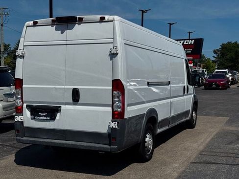 Used 2017 RAM ProMaster 3500 w/ Premium Appearance Group FWD image 5