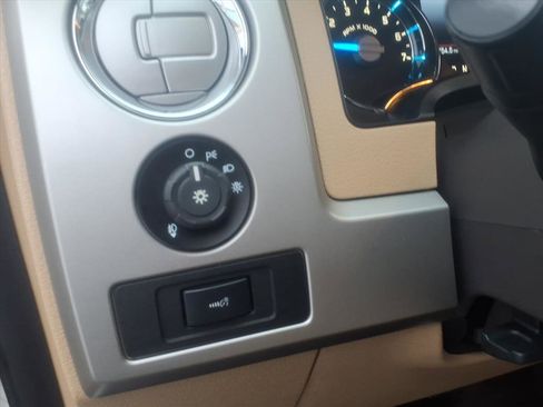 Used 2014 Ford F150 Lariat w/ Equipment Group 501A Mid image 13