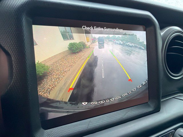 Used 2022 Jeep Wrangler Sport AWD/4WD image 26