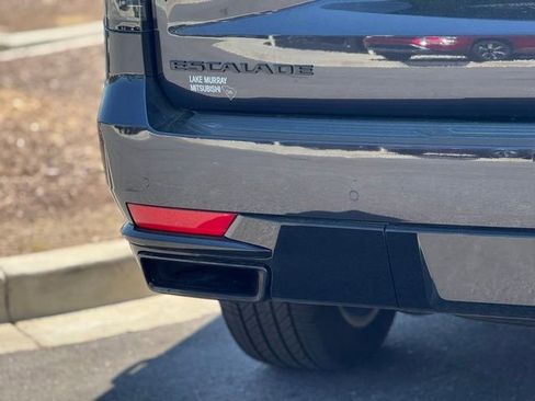 Used 2023 Cadillac Escalade Sport w/ LPO, ONYX Package image 12