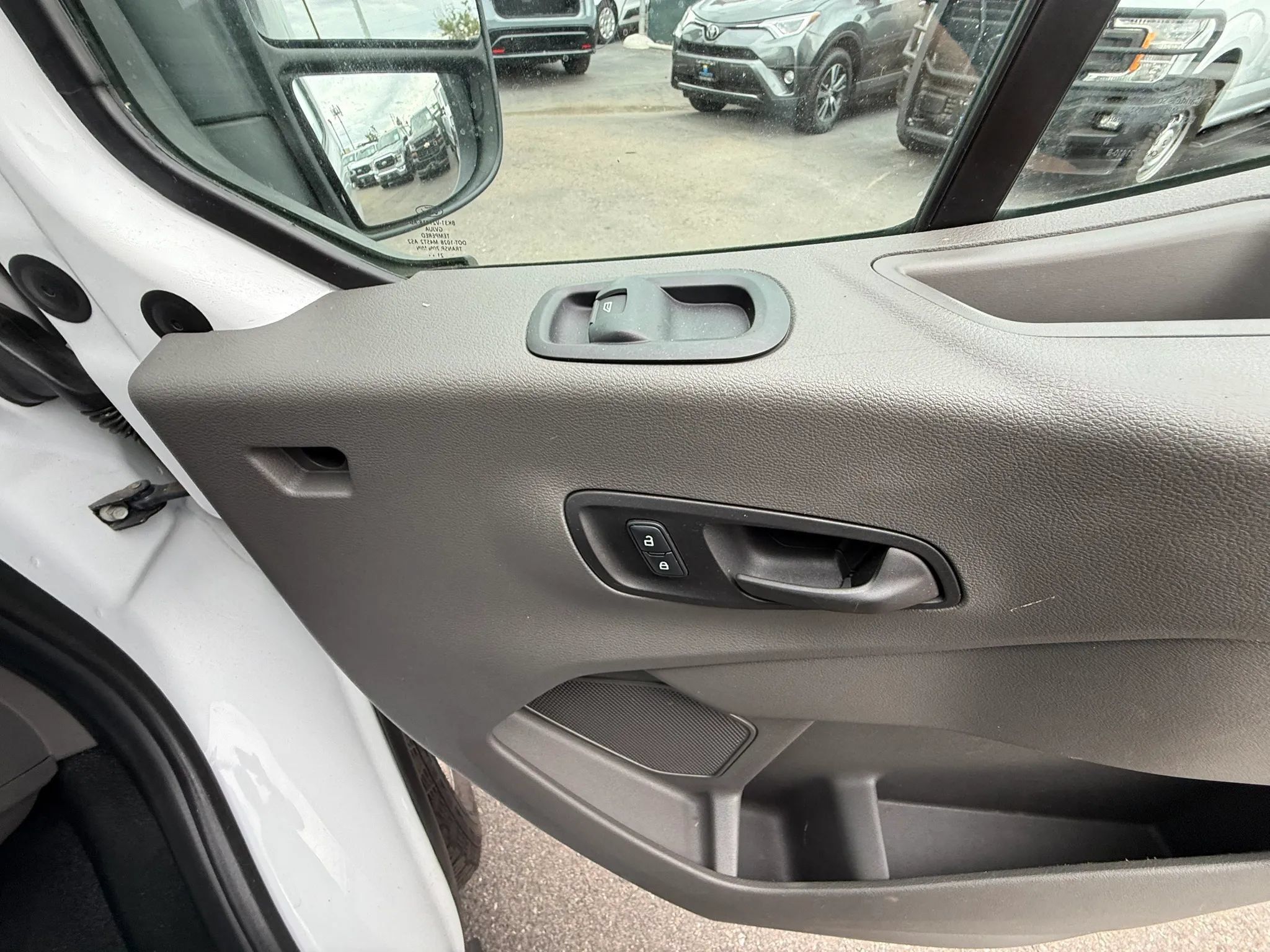 Used 2021 Ford Transit 350 Medium Roof AWD image 24