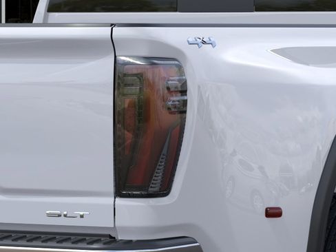 New 2026 GMC Sierra 3500 SLT AWD/4WD image 11