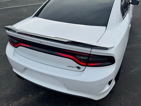 Used 2018 Dodge Charger SRT Hellcat w/ Harman/Kardon Audio Group image 11