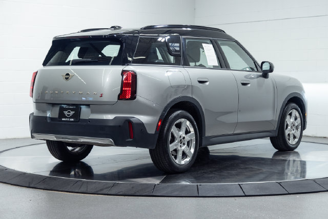Certified 2025 MINI Cooper Countryman S AWD/4WD image 10