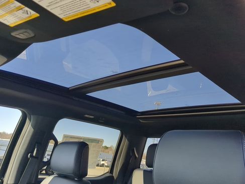 New 2025 Ford F150 Lariat w/ Equipment Group 501A Mid image 18