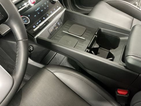 Certified 2024 Hyundai Santa Fe SEL AWD/4WD image 10