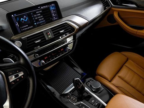 Used 2021 BMW X3 xDrive30e w/ Premium Package image 29