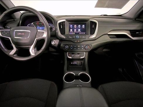Used 2024 GMC Terrain SLE AWD/4WD image 15