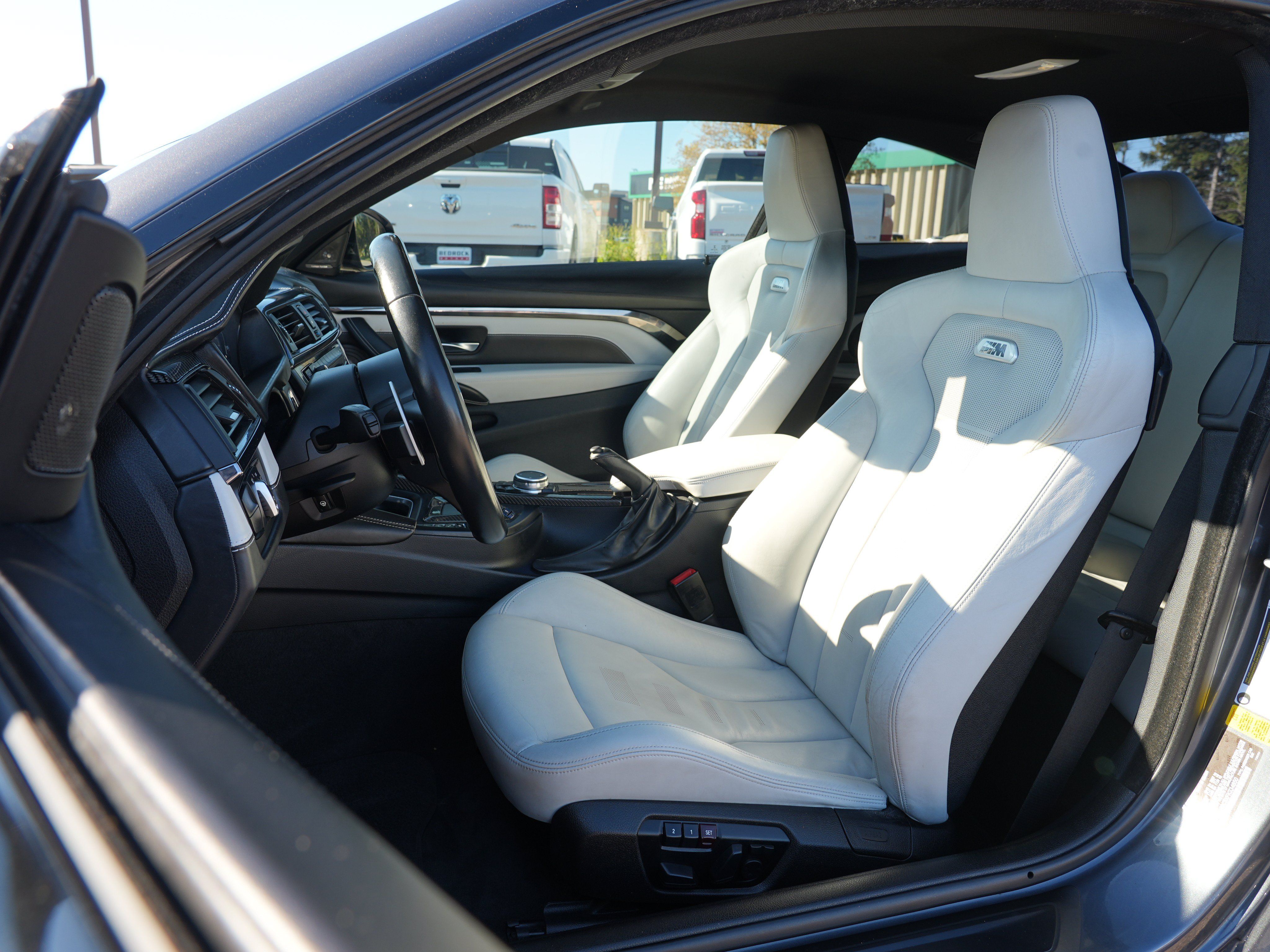Used 2015 BMW M4 Coupe RWD image 16