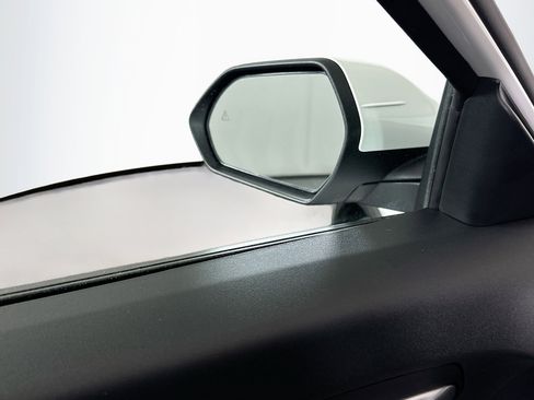 Used 2025 Kia K4 LXS image 16