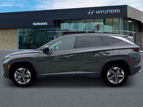 New 2026 Hyundai Tucson SEL image 3