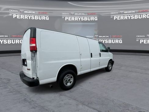 Used 2019 GMC Savana 2500 w/ Driver Convenience Package RWD image 8