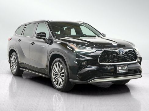 Used 2021 Toyota Highlander Platinum AWD/4WD image 7