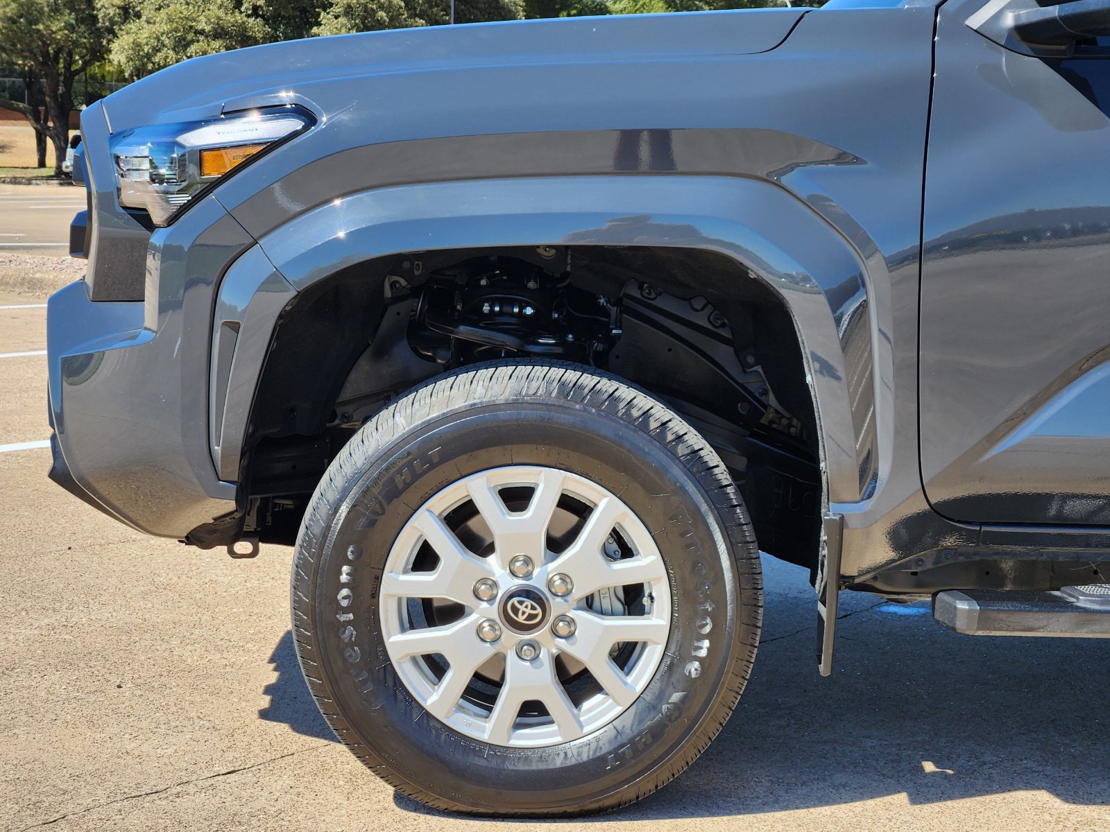 Used 2024 Toyota Tacoma SR AWD/4WD image 8